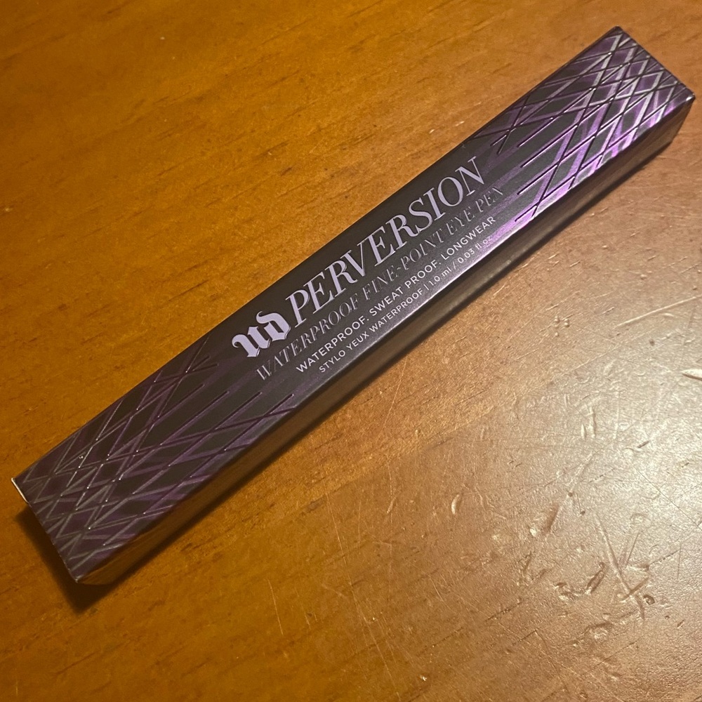 Urban Decay Perversion Waterproof Eye Pen Eyeliner - Picture 8 of 15